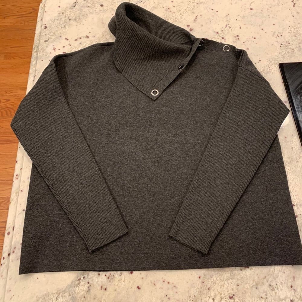 Per Se Grommet Neck Sweater sz S NWOT